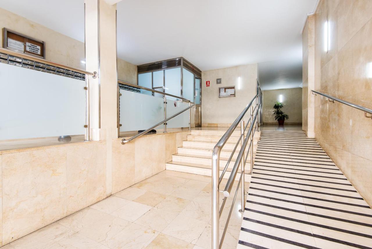 Apartamento Montes Торемолинос Екстериор снимка