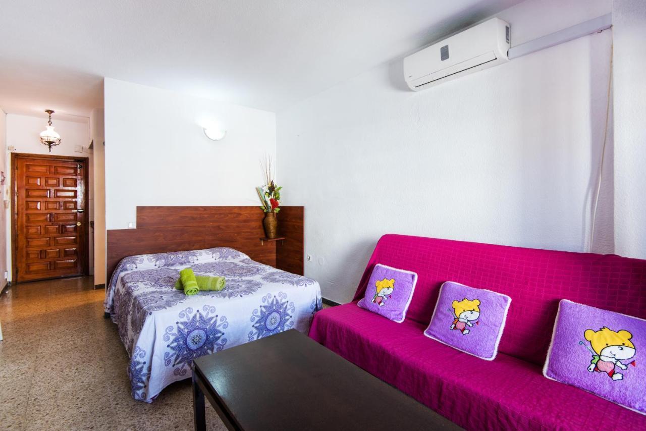 Apartamento Montes Торемолинос Екстериор снимка