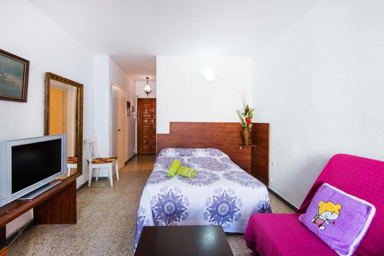 Apartamento Montes Торемолинос Екстериор снимка